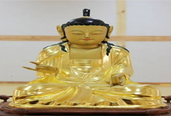 김제 청룡사 목조관음보살좌상