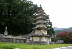 김제 금산사 오층석탑